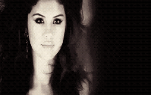 selena gomez tumblr gifs. Selena Gomez Photos